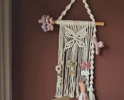 Butterfly clipjes hanger