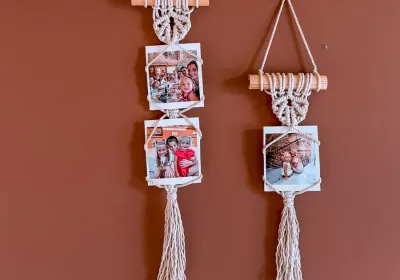 Polaroid hanger